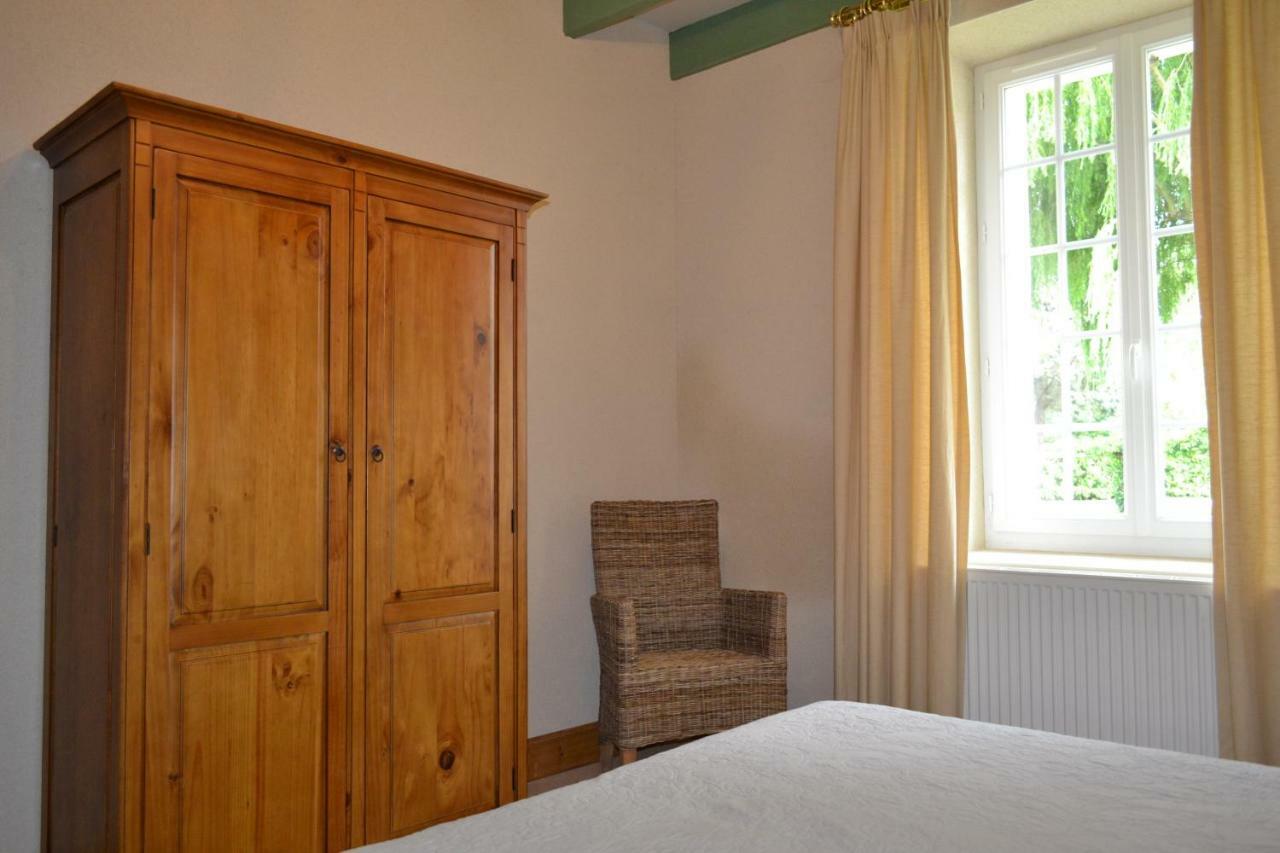 Le Domaine Des Bois Bed & Breakfast Mauze-Thouarsais Exterior photo